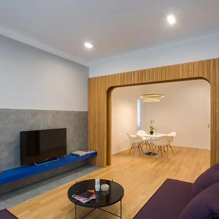 The Blue - Two-bedroom Lux Апартаменты София