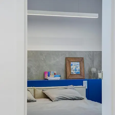 The Blue - Two-bedroom Lux Apartament Sofia